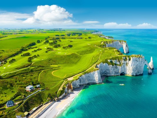 Normandie strand rotsen