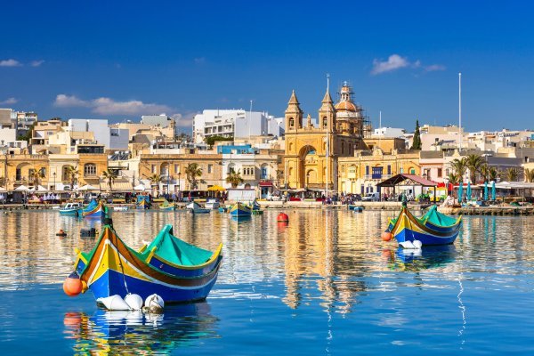 shutterstock_1929820274.jpg